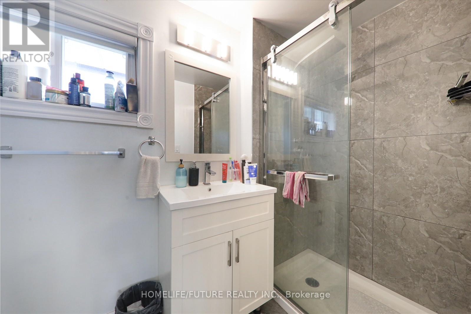 21 ASPENDALE DRIVE, Toronto (Bendale), Ontario, M1P4J7 — Photo 18