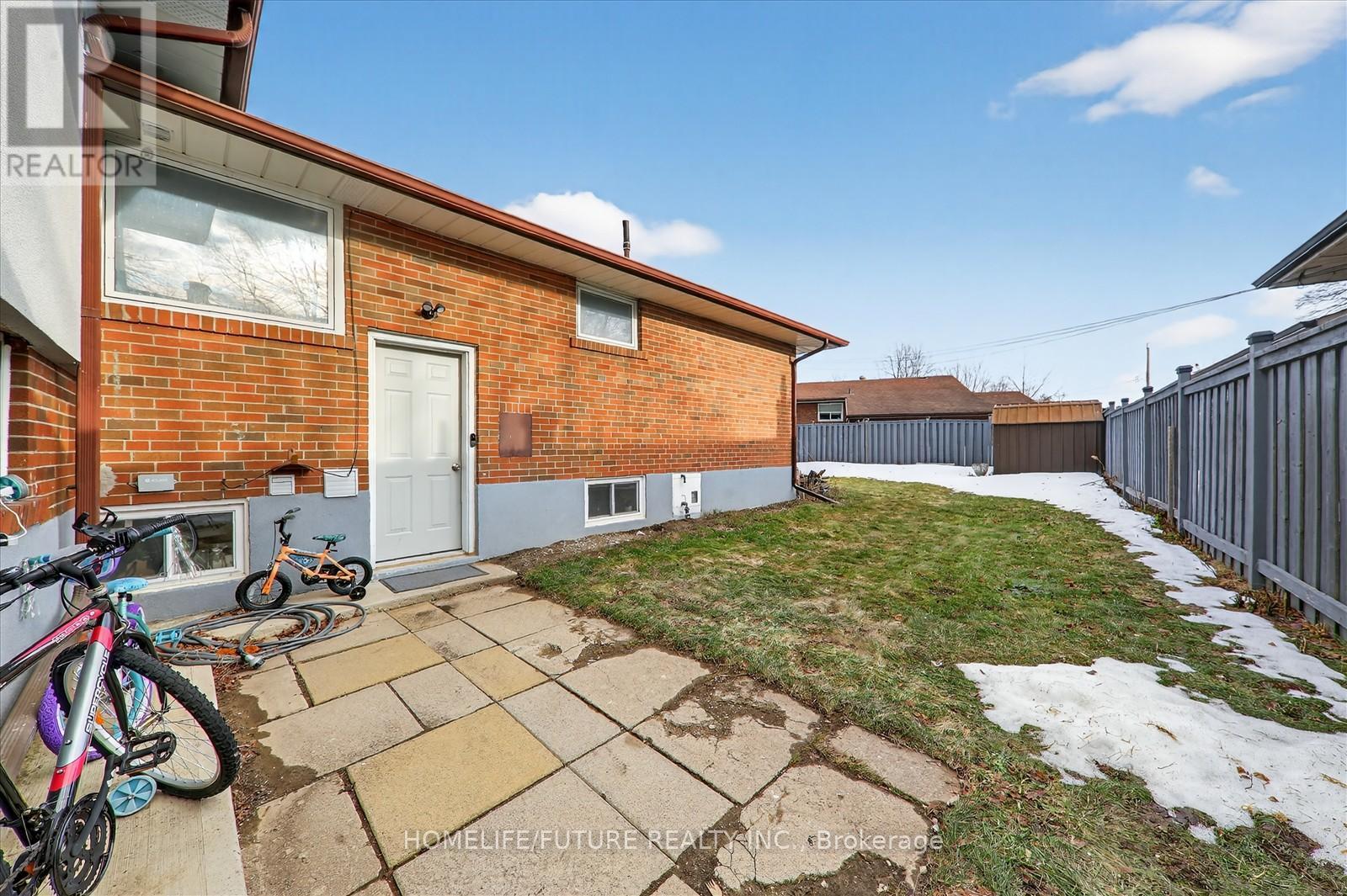 21 ASPENDALE DRIVE, Toronto (Bendale), Ontario, M1P4J7 — Photo 19