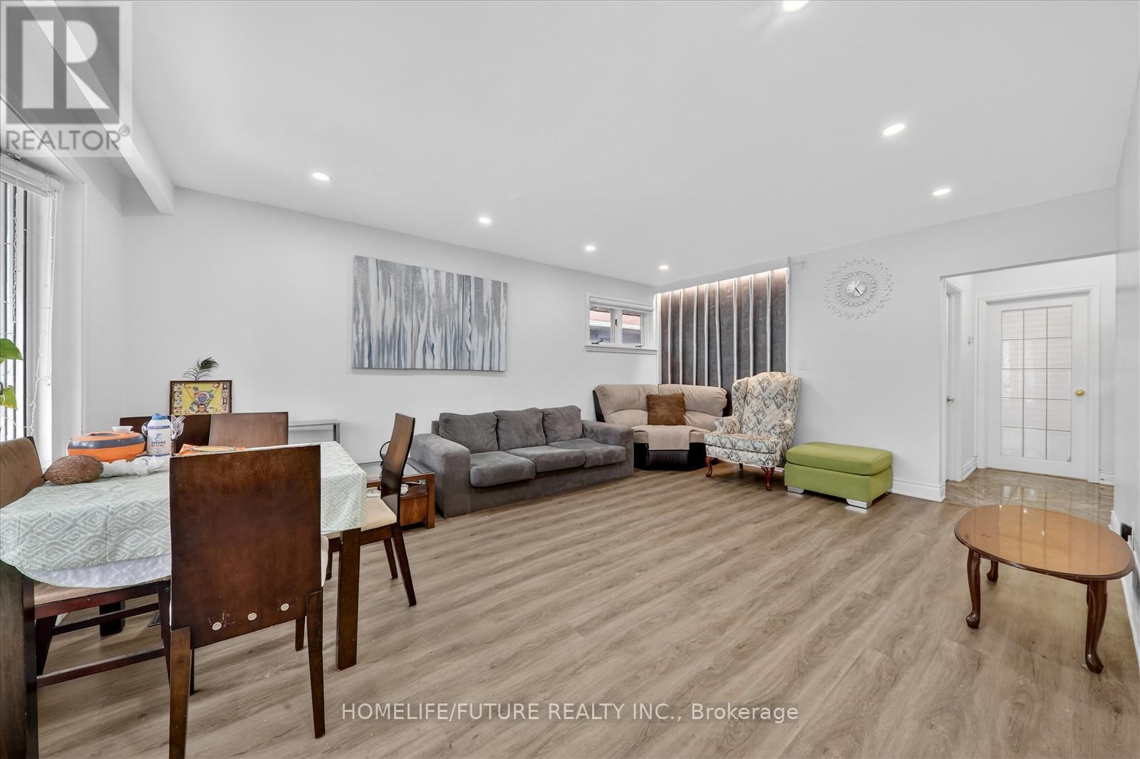 21 ASPENDALE DRIVE, Toronto (Bendale), Ontario, M1P4J7 — Photo 6