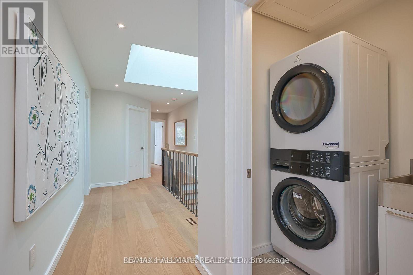 3B LINTON AVENUE, Toronto (Birchcliffe-Cliffside), Ontario, M1N1W5 — Photo 22