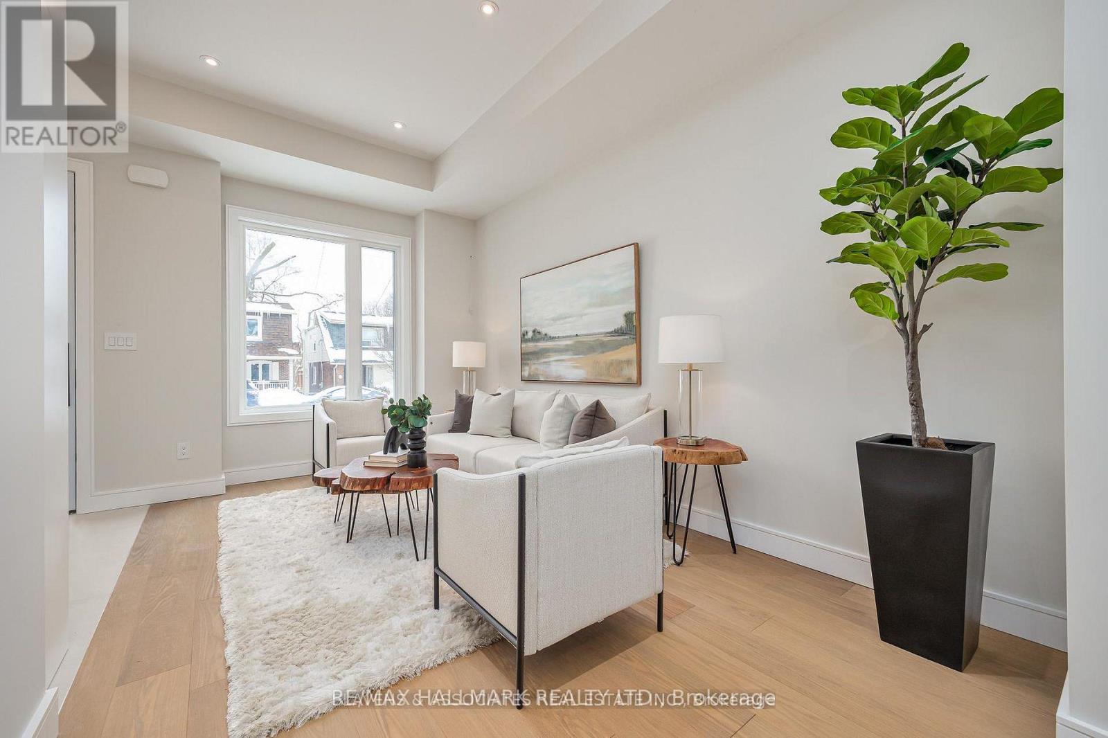 3B LINTON AVENUE, Toronto (Birchcliffe-Cliffside), Ontario, M1N1W5 — Photo 23