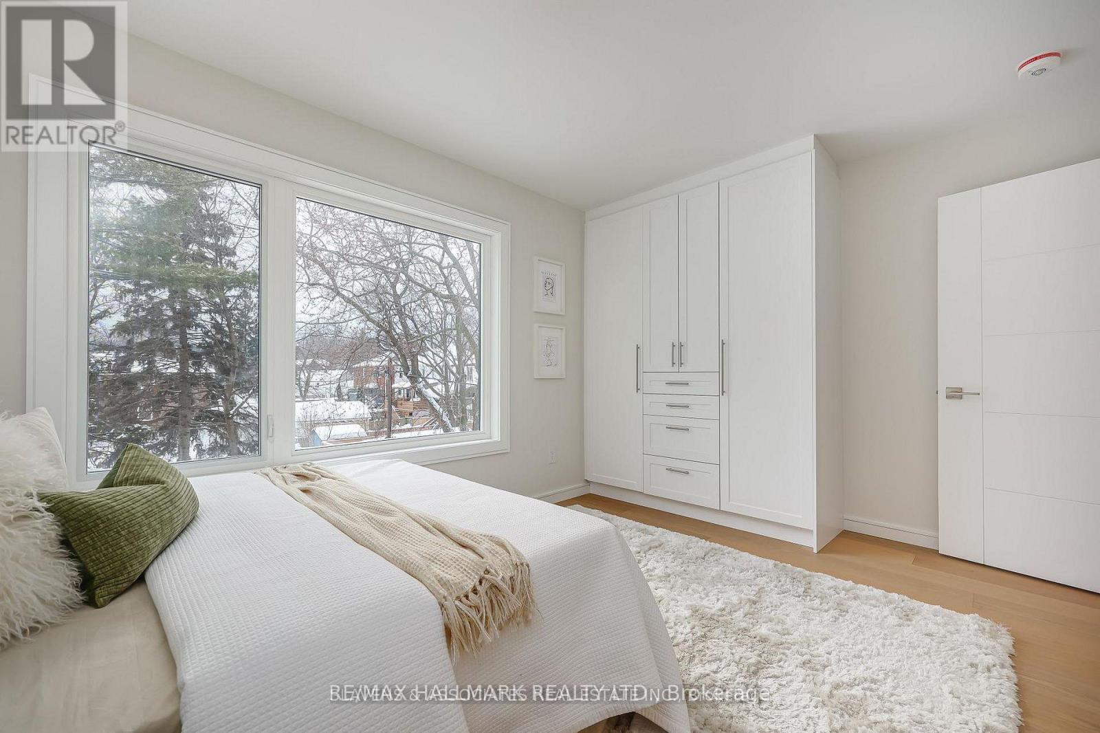 3B LINTON AVENUE, Toronto (Birchcliffe-Cliffside), Ontario, M1N1W5 — Photo 36