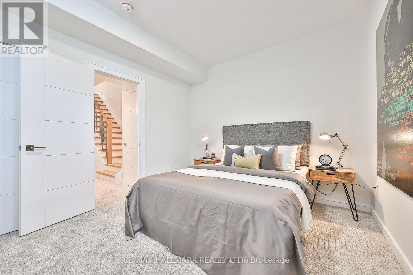 3B LINTON AVENUE, Toronto (Birchcliffe-Cliffside), Ontario, M1N1W5 — Photo 39