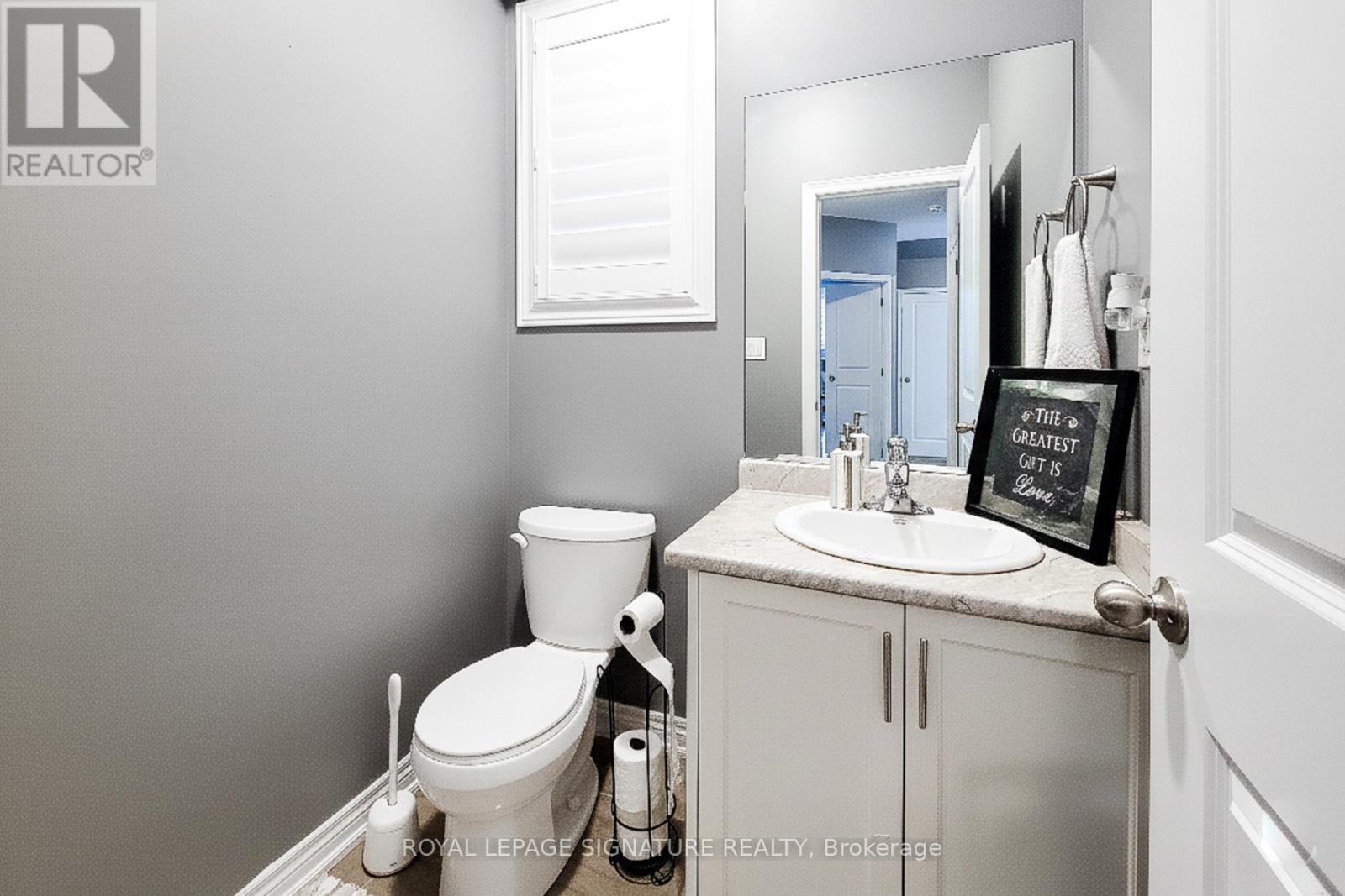 59 ROBERTSON ROAD, Hamilton (Meadowlands), Ontario, L9K0H7 — Photo 2