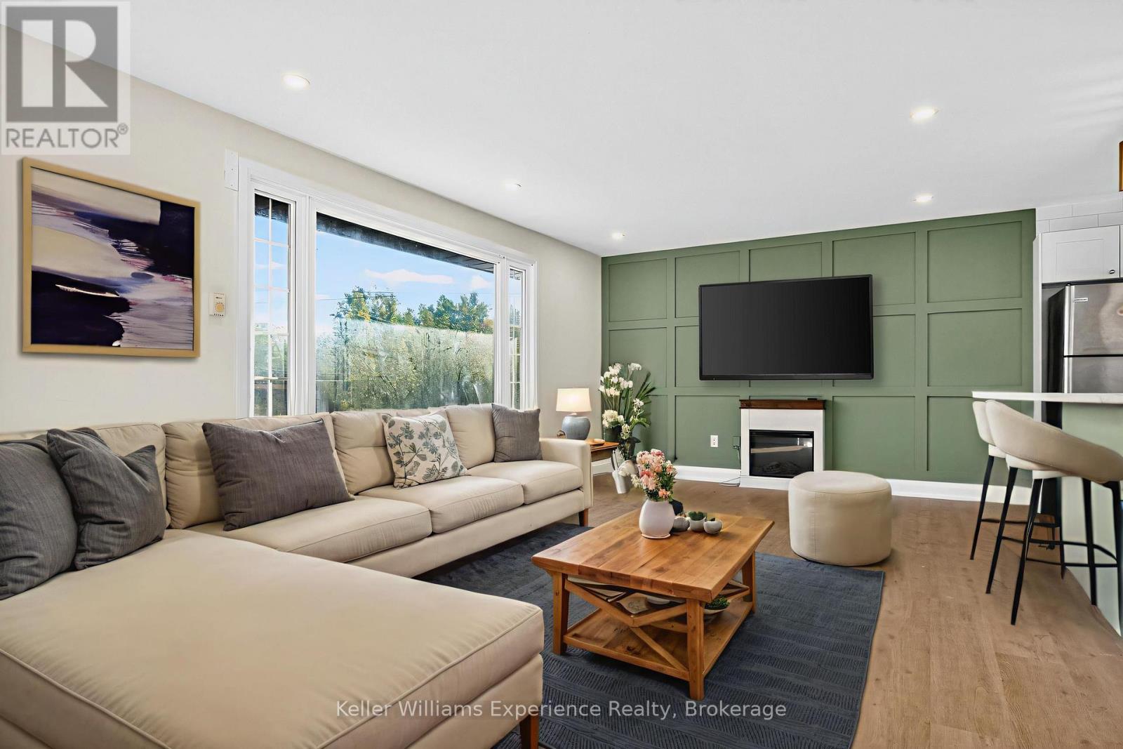 556 CHAMPLAIN ROAD, Tiny, Ontario, L9M0C2 — Photo 10