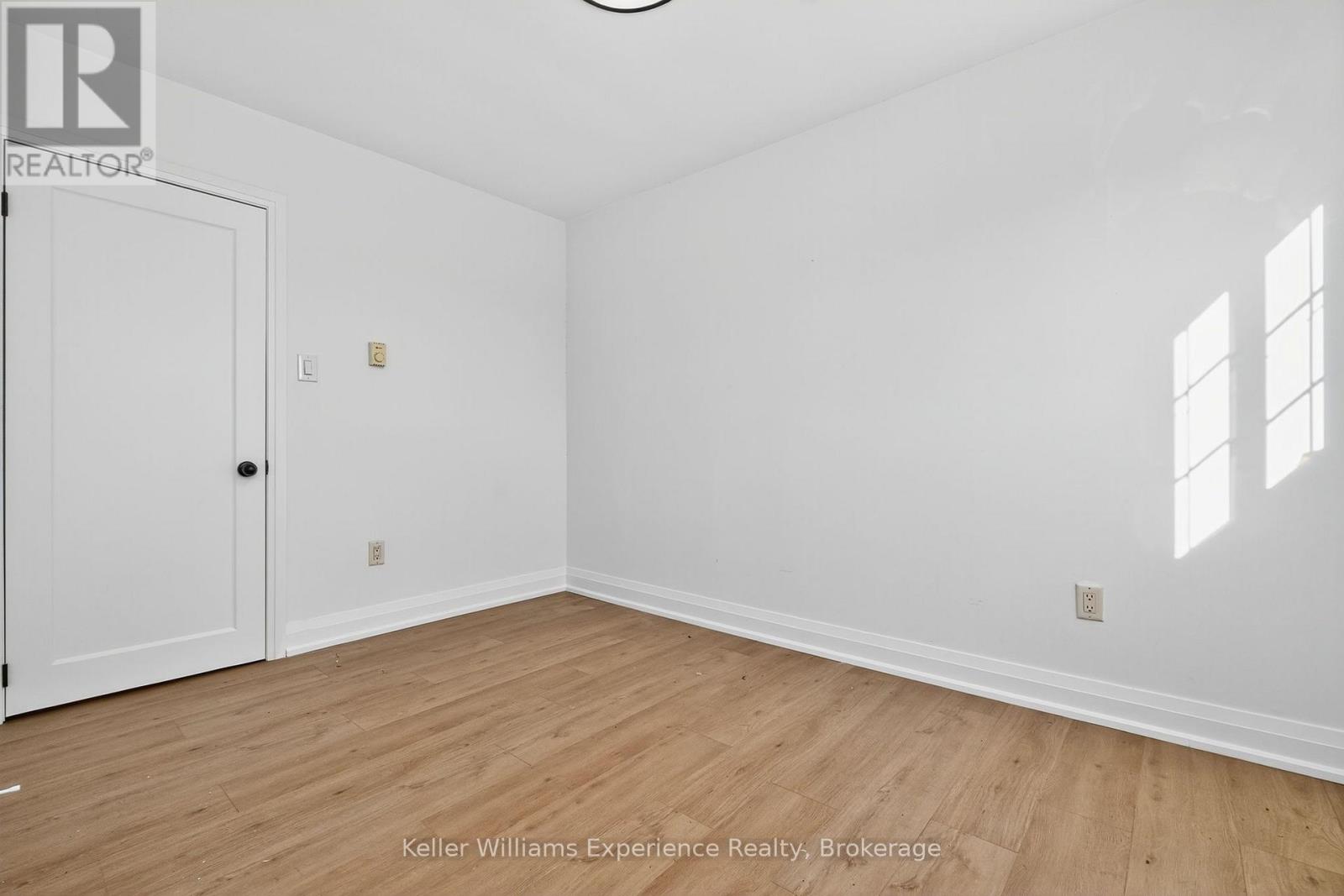 556 CHAMPLAIN ROAD, Tiny, Ontario, L9M0C2 — Photo 15