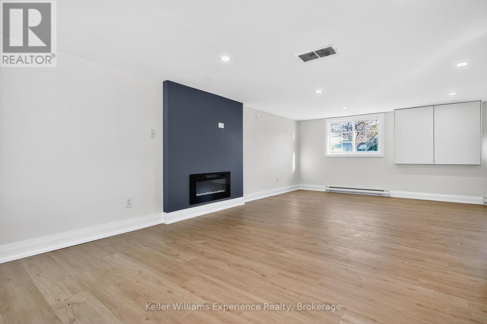 556 CHAMPLAIN ROAD, Tiny, Ontario, L9M0C2 — Photo 23