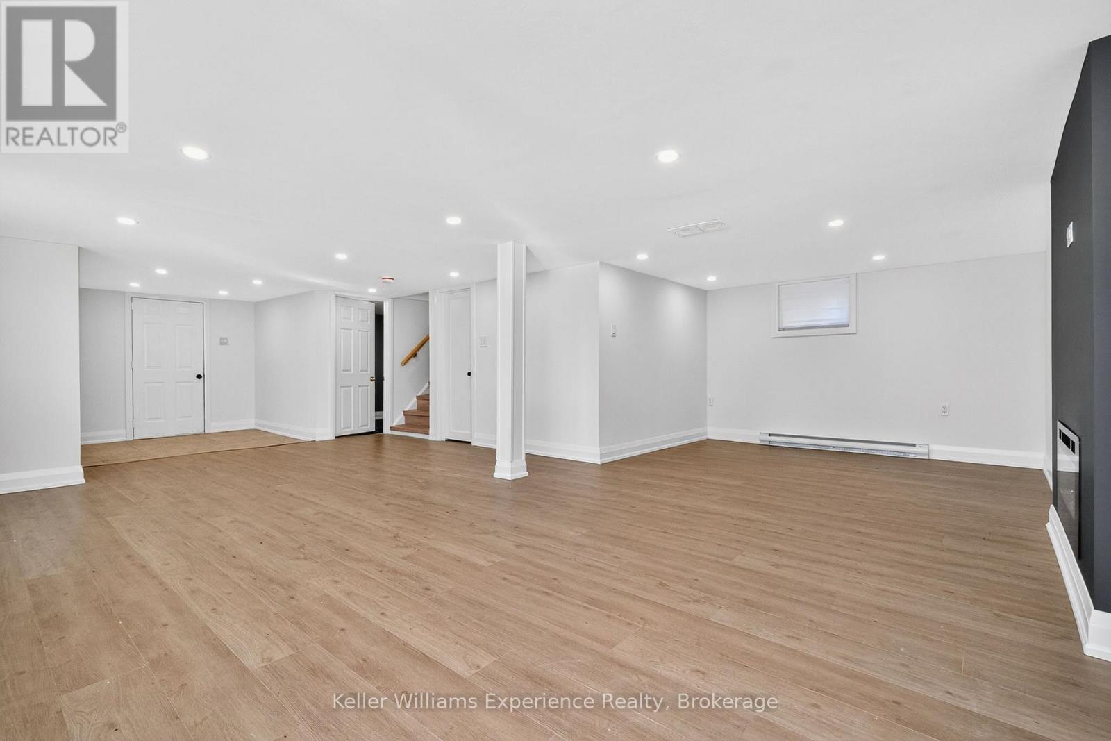 556 CHAMPLAIN ROAD, Tiny, Ontario, L9M0C2 — Photo 24