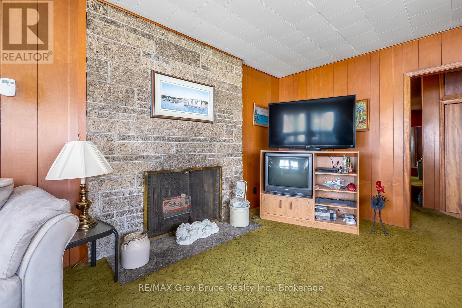 7382 HIGHWAY 6, Northern Bruce Peninsula, Ontario, N0H2R0 — Photo 13