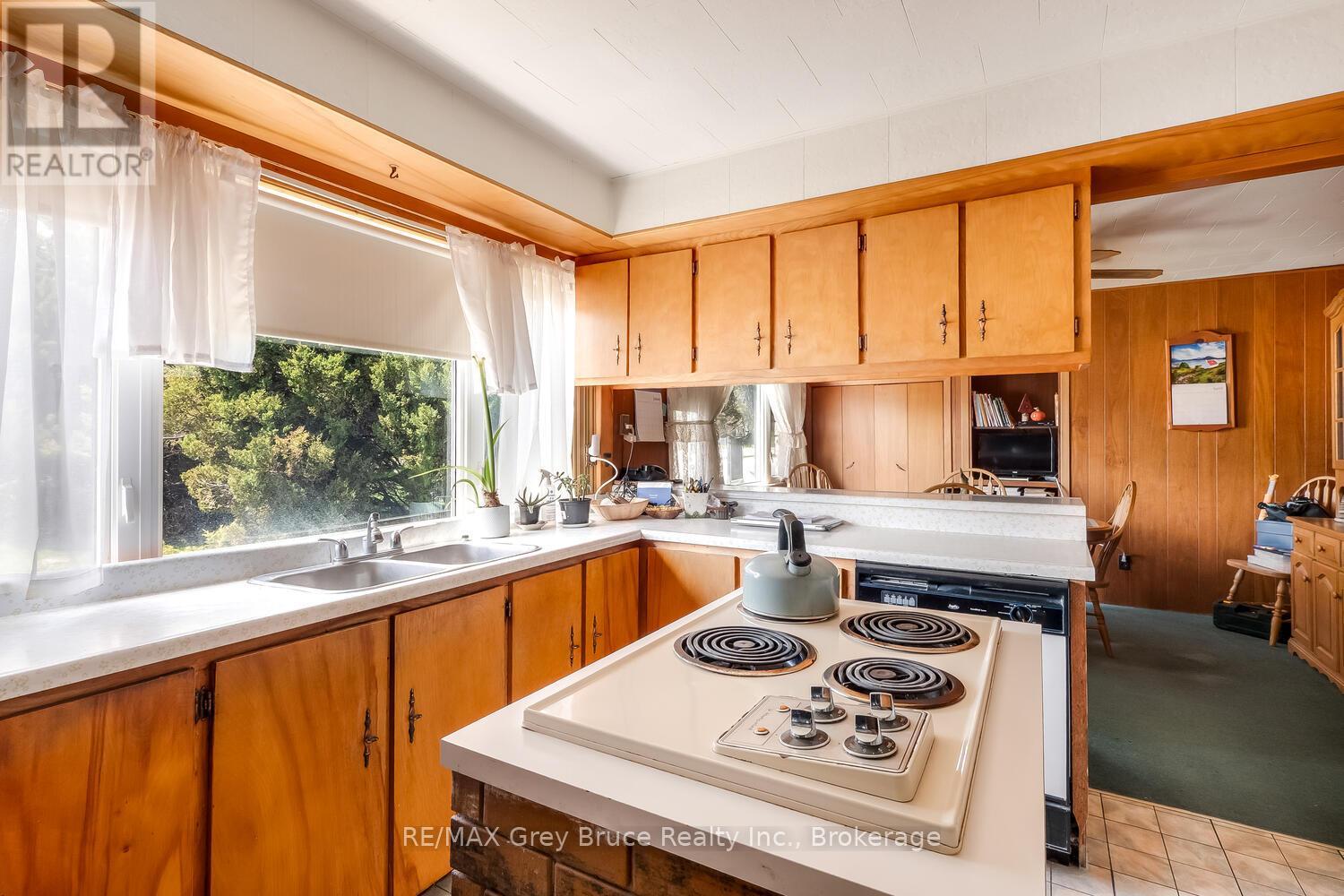 7382 HIGHWAY 6, Northern Bruce Peninsula, Ontario, N0H2R0 — Photo 24