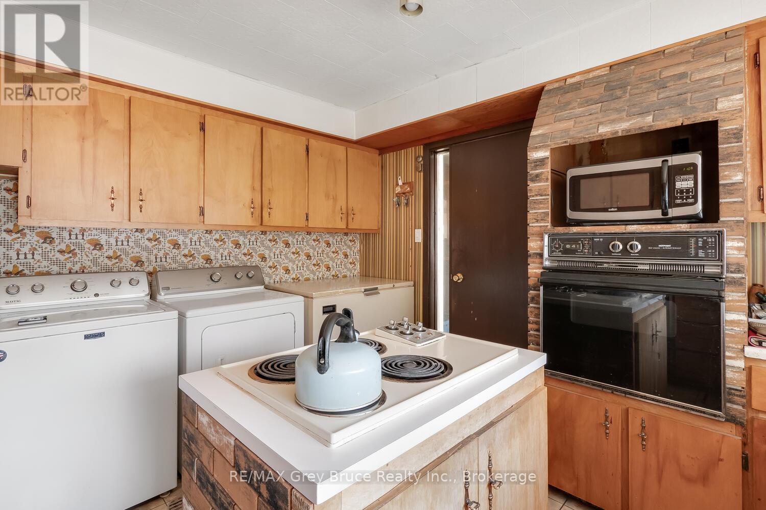 7382 HIGHWAY 6, Northern Bruce Peninsula, Ontario, N0H2R0 — Photo 25