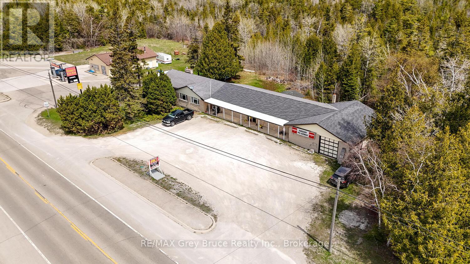 7382 HIGHWAY 6, Northern Bruce Peninsula, Ontario, N0H2R0 — Photo 4