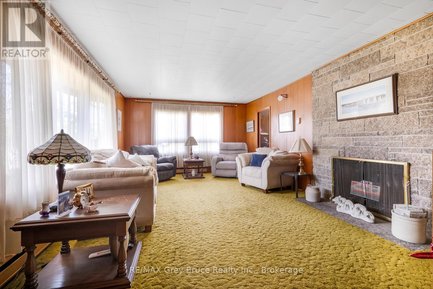 7382 HIGHWAY 6, Northern Bruce Peninsula, Ontario, N0H2R0 — Photo 9