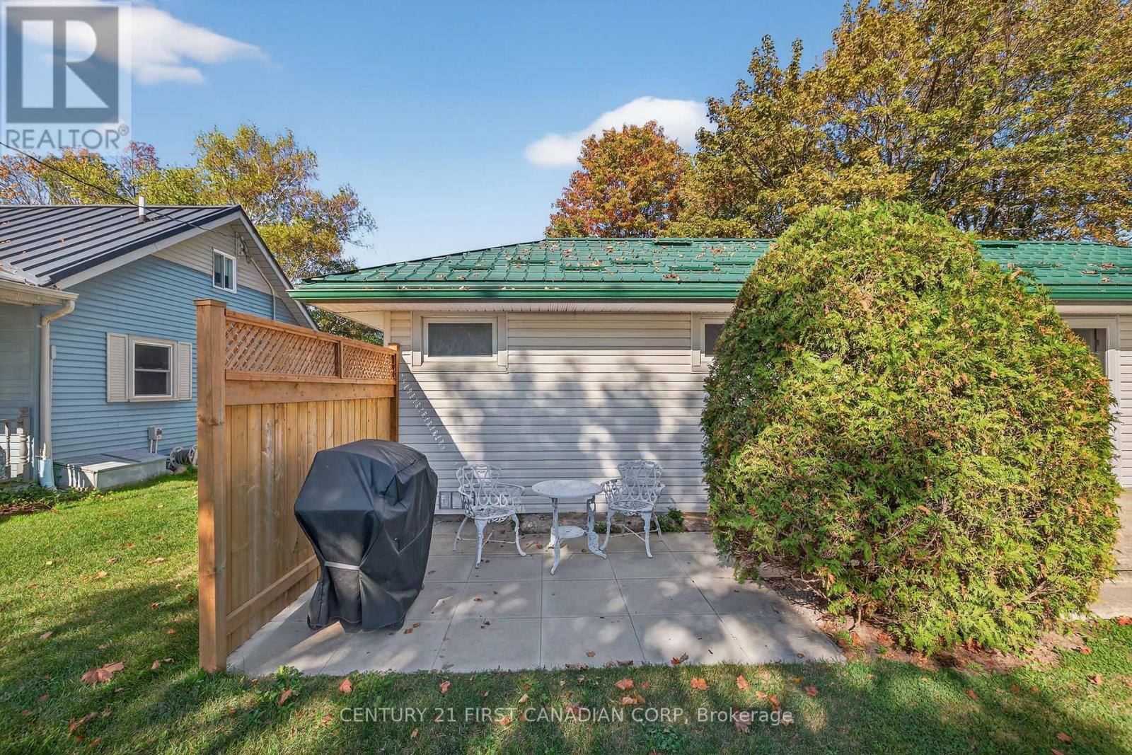 71825 SUNVIEW AVENUE, Bluewater (Hay), Ontario, N0M1N0 — Photo 5