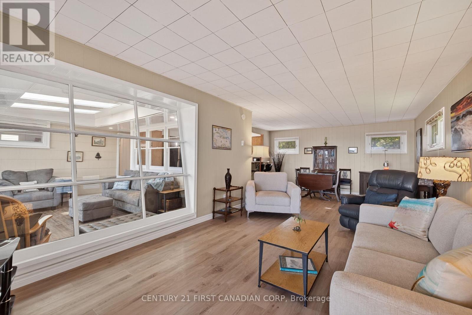 71825 SUNVIEW AVENUE, Bluewater (Hay), Ontario, N0M1N0 — Photo 9