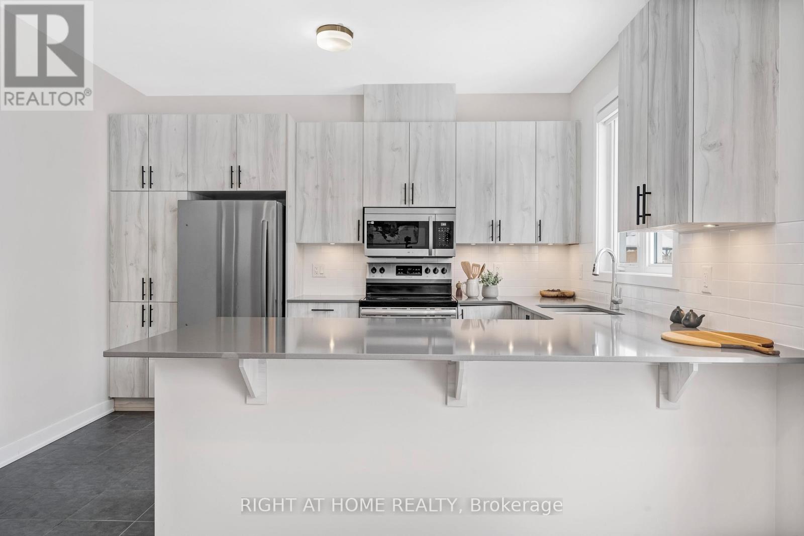 30 CHASING GROVE, Ottawa, Ontario, K0A2Z0 — Photo 9