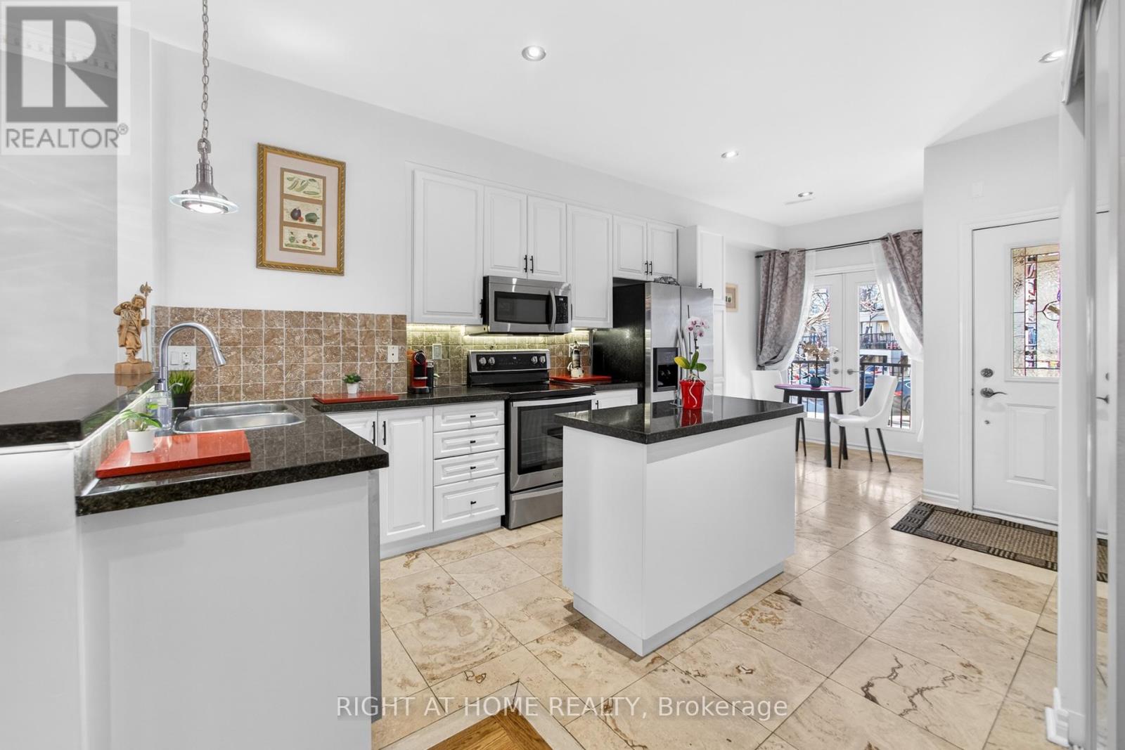 254 DAVID DUNLAP CIRCLE, Toronto (Banbury-Don Mills), Ontario, M3C4C1 — Photo 6