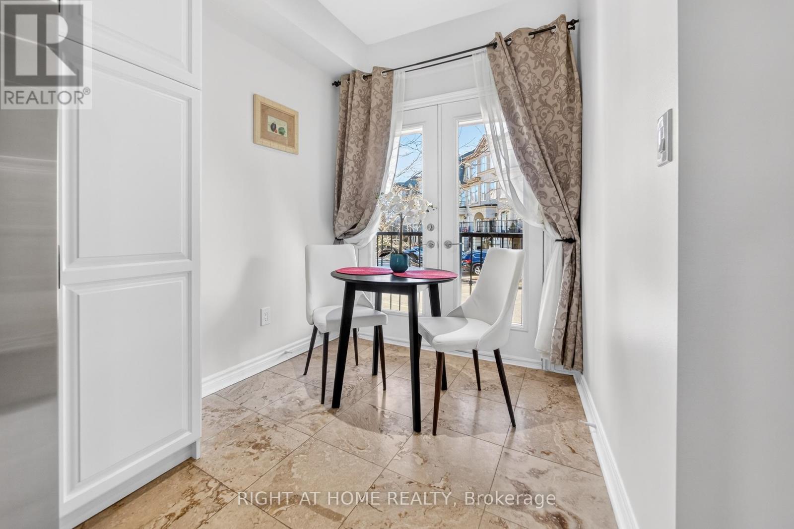 254 DAVID DUNLAP CIRCLE, Toronto (Banbury-Don Mills), Ontario, M3C4C1 — Photo 7