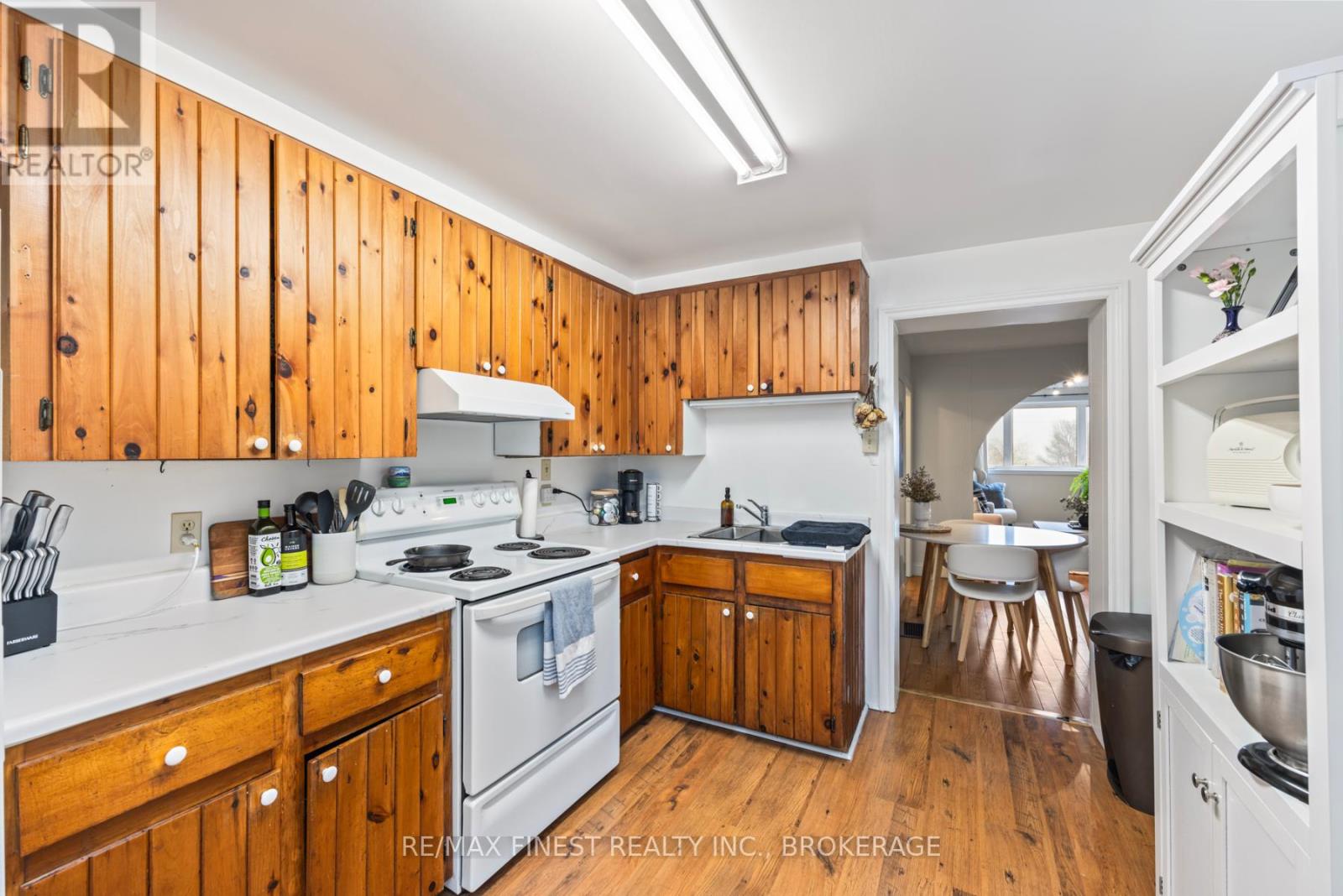 589 KING STREET W, Kingston (Central City West), Ontario, K7M2E6 — Photo 12