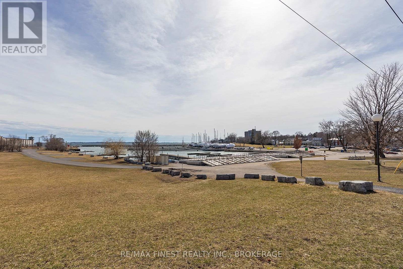 589 KING STREET W, Kingston (Central City West), Ontario, K7M2E6 — Photo 16