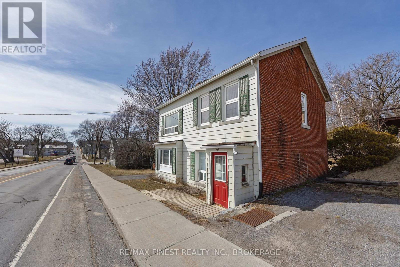 589 KING STREET W, Kingston (Central City West), Ontario, K7M2E6 — Photo 3