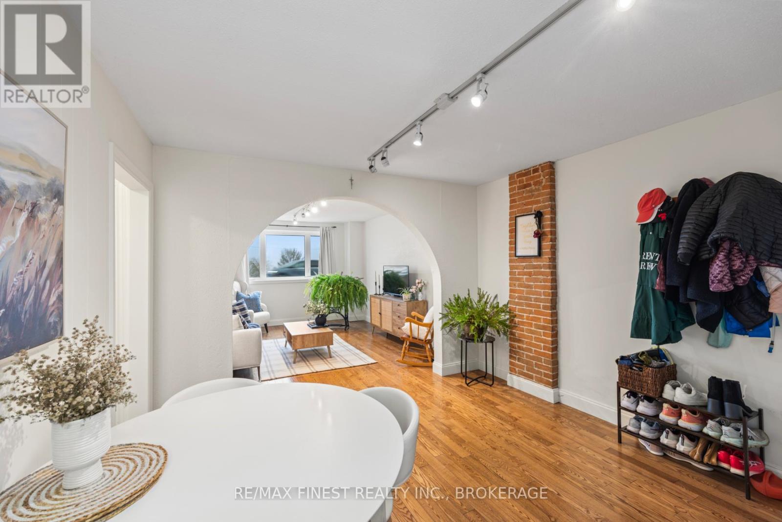 589 KING STREET W, Kingston (Central City West), Ontario, K7M2E6 — Photo 43