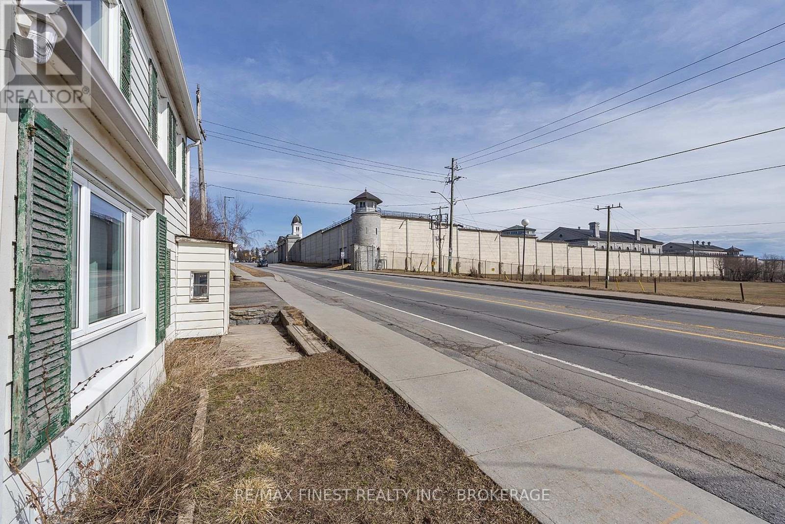 589 KING STREET W, Kingston (Central City West), Ontario, K7M2E6 — Photo 49