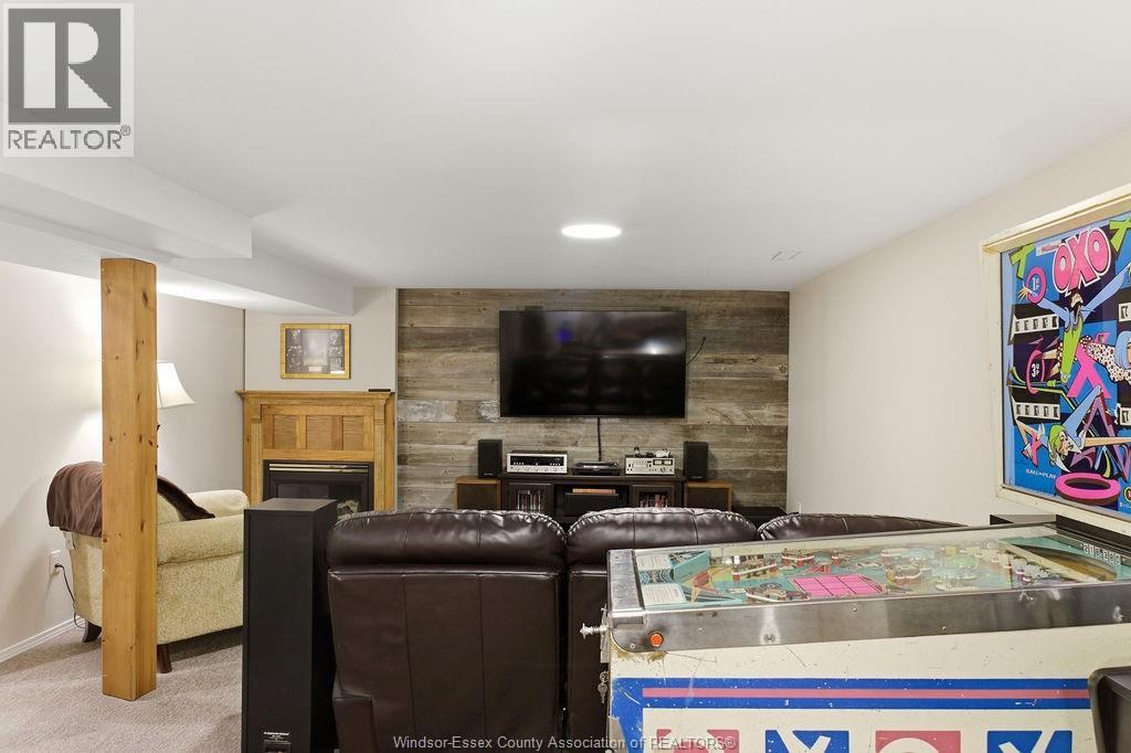 13132 WALKER Sideroad, Essex, Ontario, N8M2X6 — Photo 24