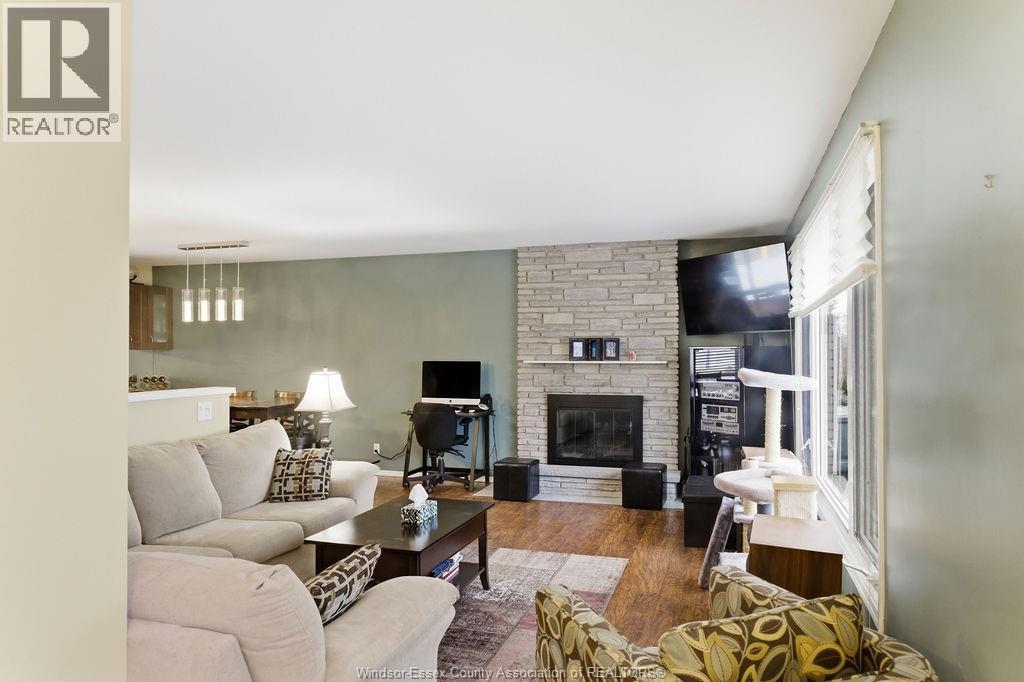 13132 WALKER Sideroad, Essex, Ontario, N8M2X6 — Photo 5