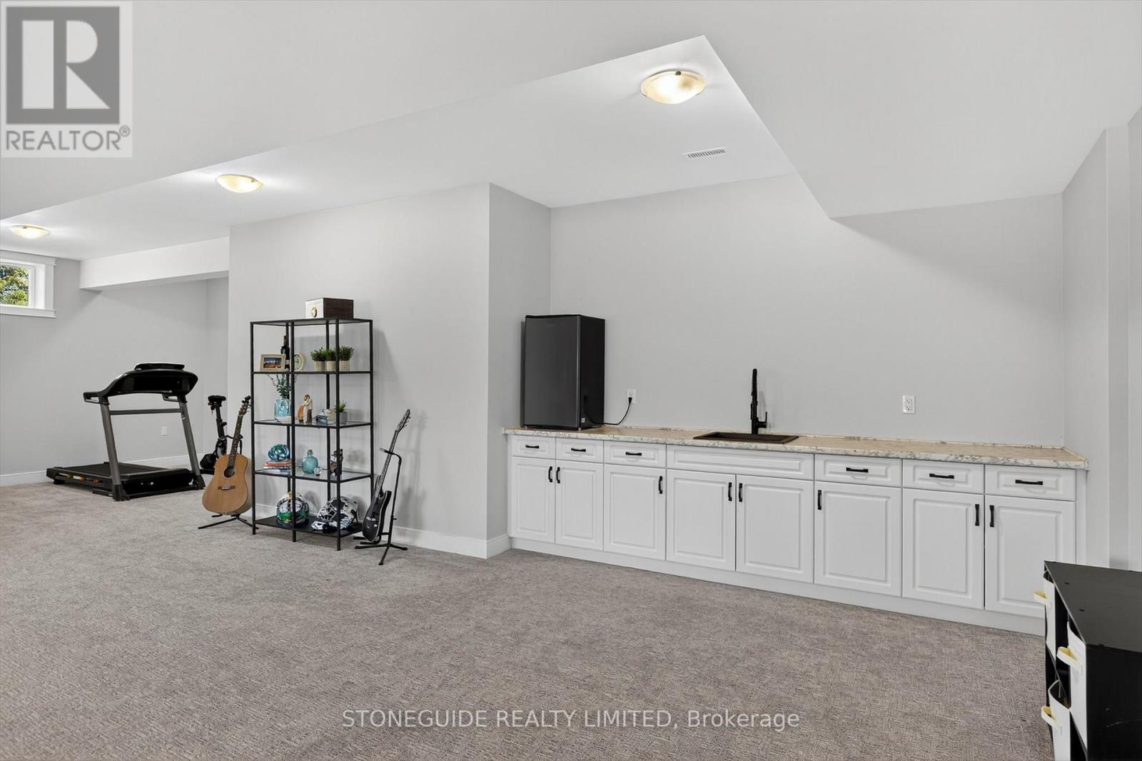 105 ARNOTT DRIVE, Selwyn, Ontario, K0L1T0 — Photo 16