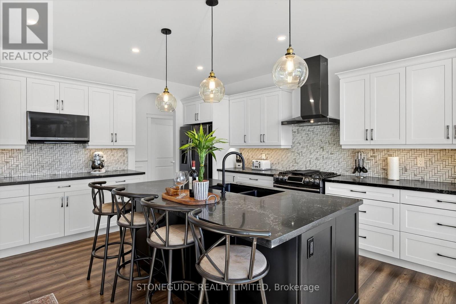 105 ARNOTT DRIVE, Selwyn, Ontario, K0L1T0 — Photo 37