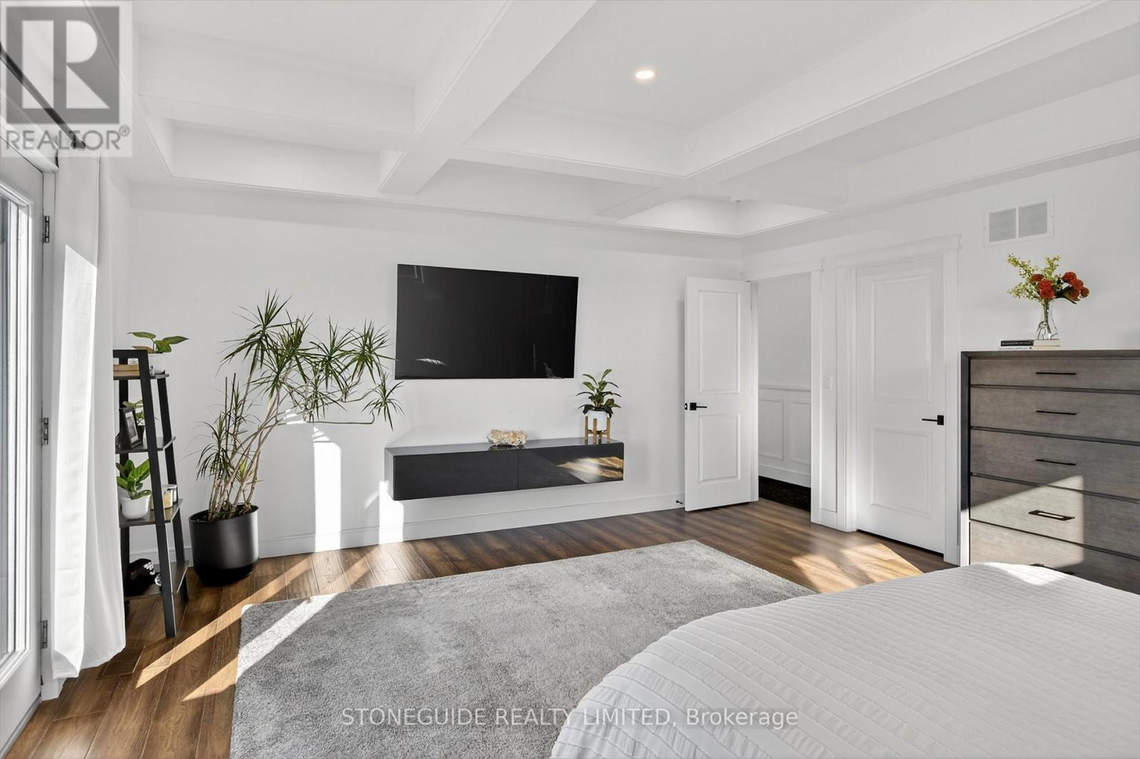 105 ARNOTT DRIVE, Selwyn, Ontario, K0L1T0 — Photo 5