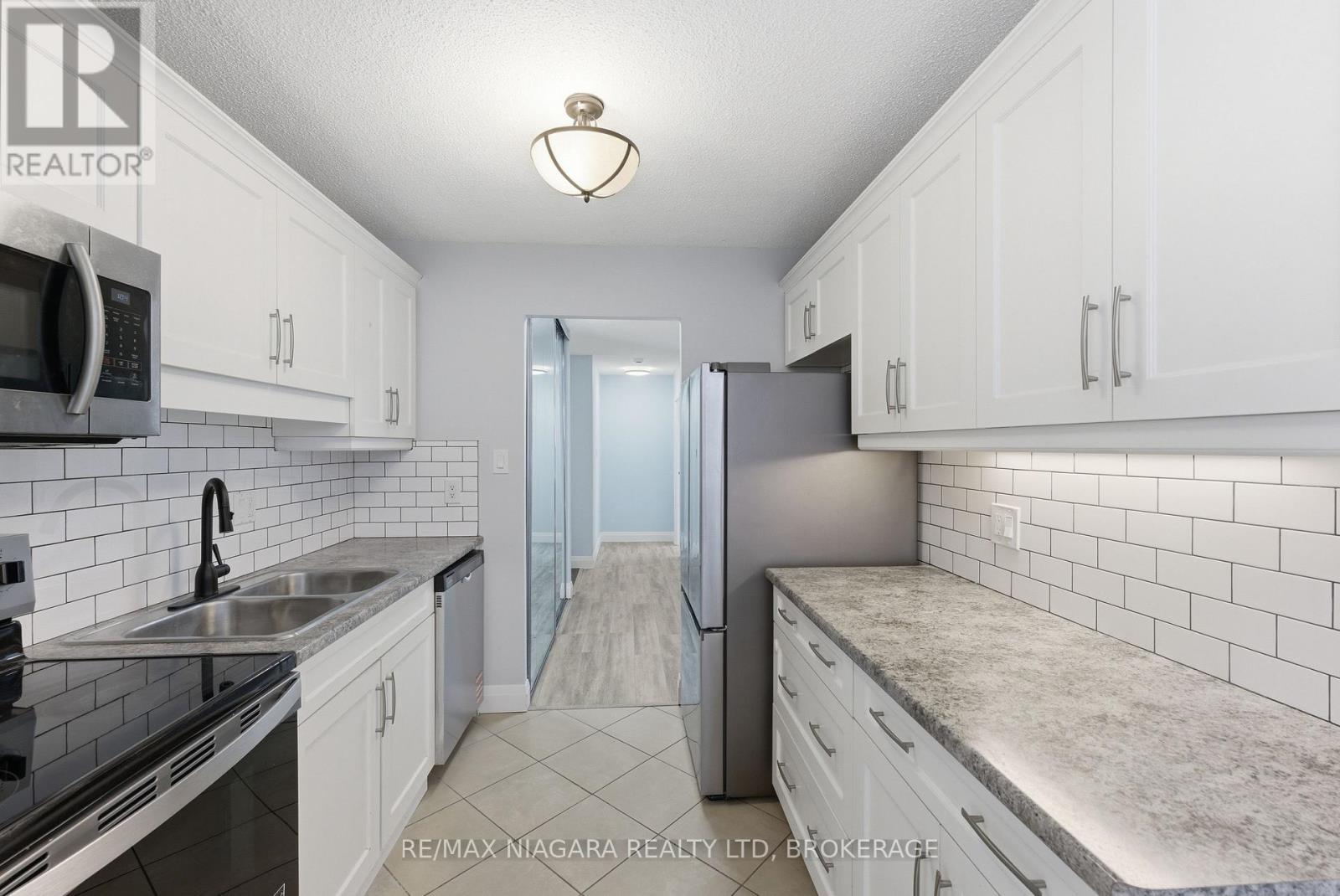 109 - 7 GALE CRESCENT, St. Catharines (E. Chester), Ontario, L2R7M8 — Photo 11