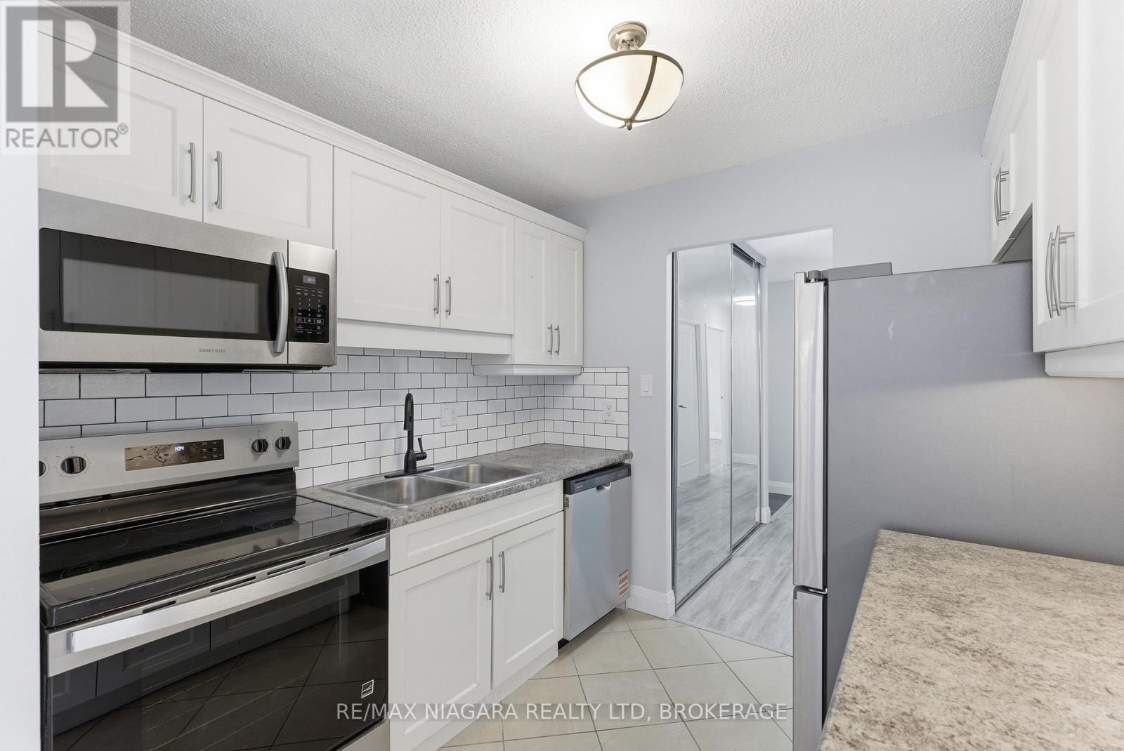 109 - 7 GALE CRESCENT, St. Catharines (E. Chester), Ontario, L2R7M8 — Photo 12