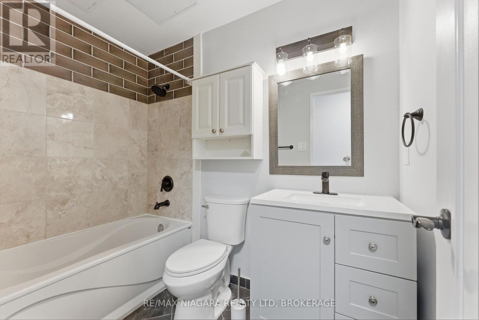 109 - 7 GALE CRESCENT, St. Catharines (E. Chester), Ontario, L2R7M8 — Photo 16