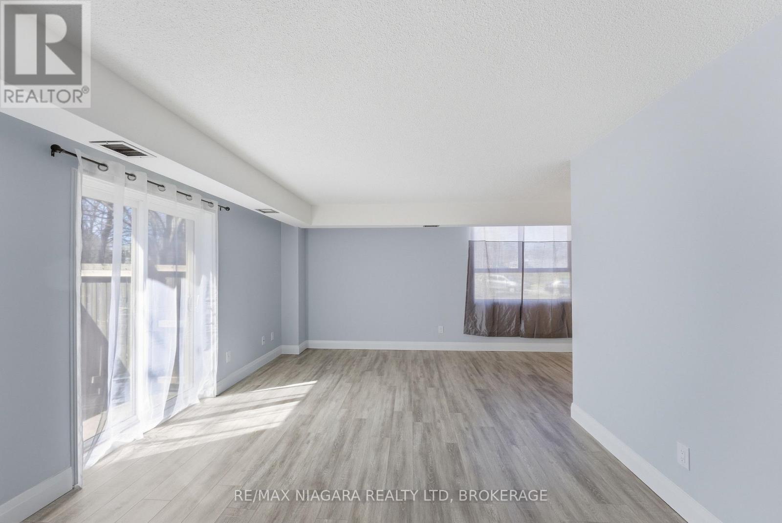 109 - 7 GALE CRESCENT, St. Catharines (E. Chester), Ontario, L2R7M8 — Photo 9