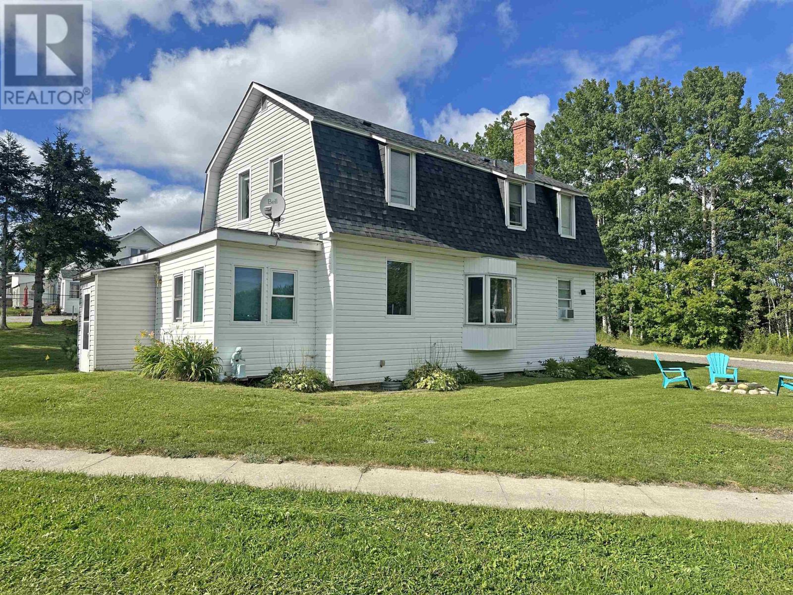 4 Riverview ST, Nipigon, Ontario, P0T2J0 — Photo 5
