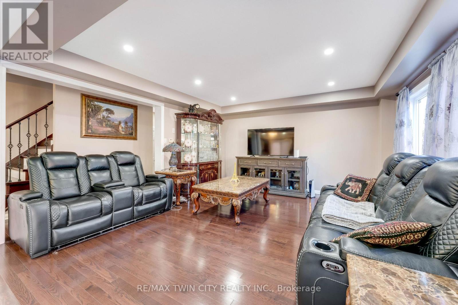 334 APPLE HILL CRESCENT, Kitchener, Ontario, N2R0E5 — Photo 15