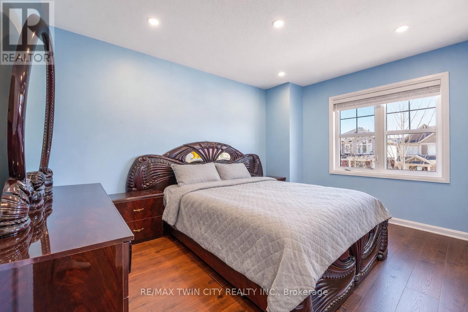 334 APPLE HILL CRESCENT, Kitchener, Ontario, N2R0E5 — Photo 25