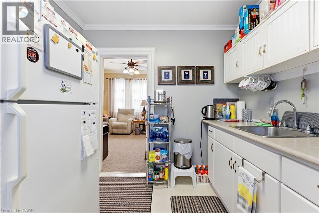 9 WILLOW Street, Paris, Ontario, N3L2K5 — Photo 11