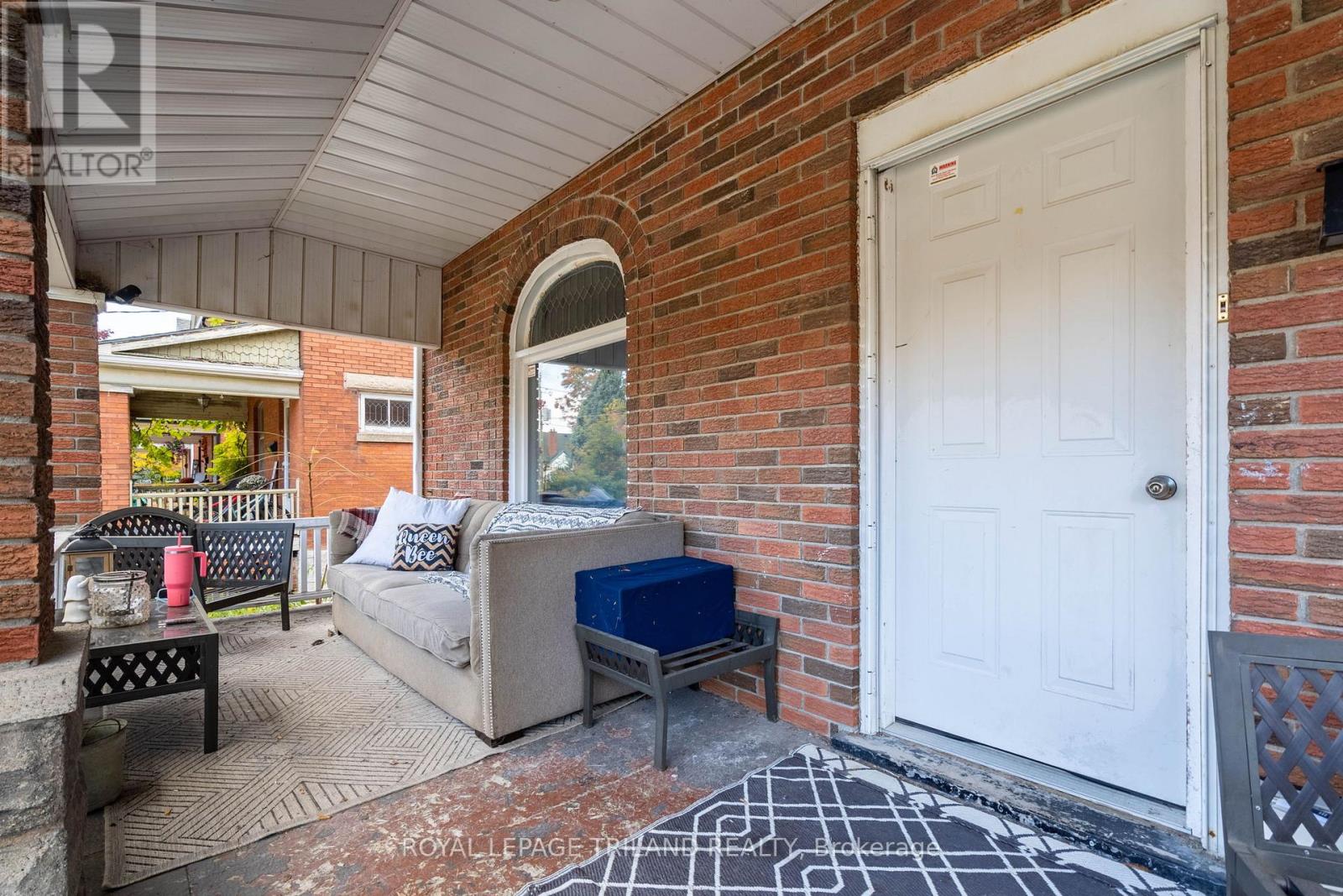 93 MYRTLE STREET, St. Thomas, Ontario, N5R2E9 — Photo 5