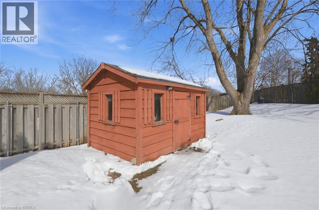 71 PINECREST Drive, Kitchener, Ontario, N2A2G6 — Photo 35