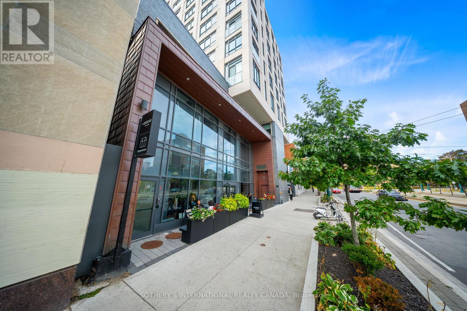 , Ontario — Photo 15