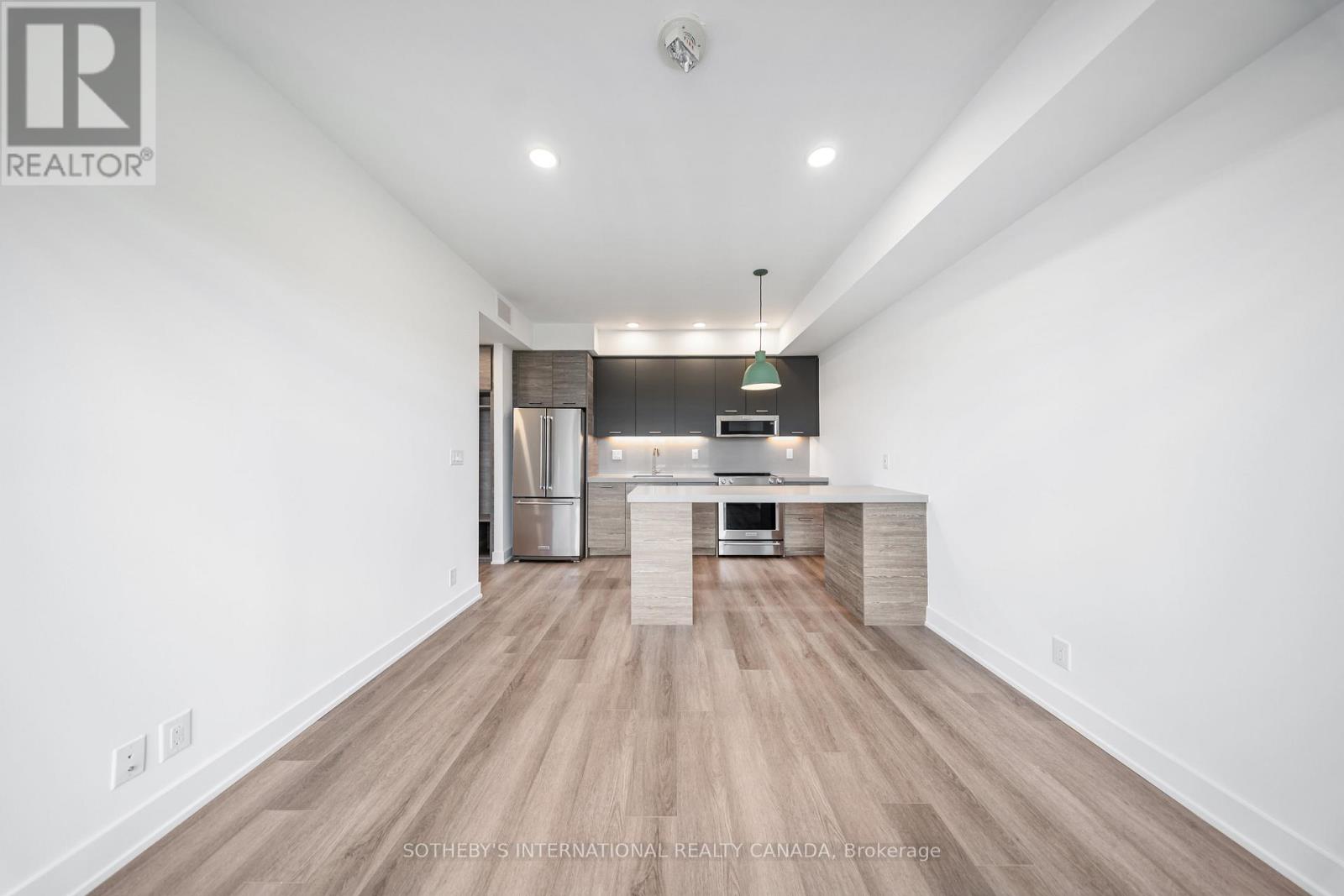 , Ontario — Photo 32