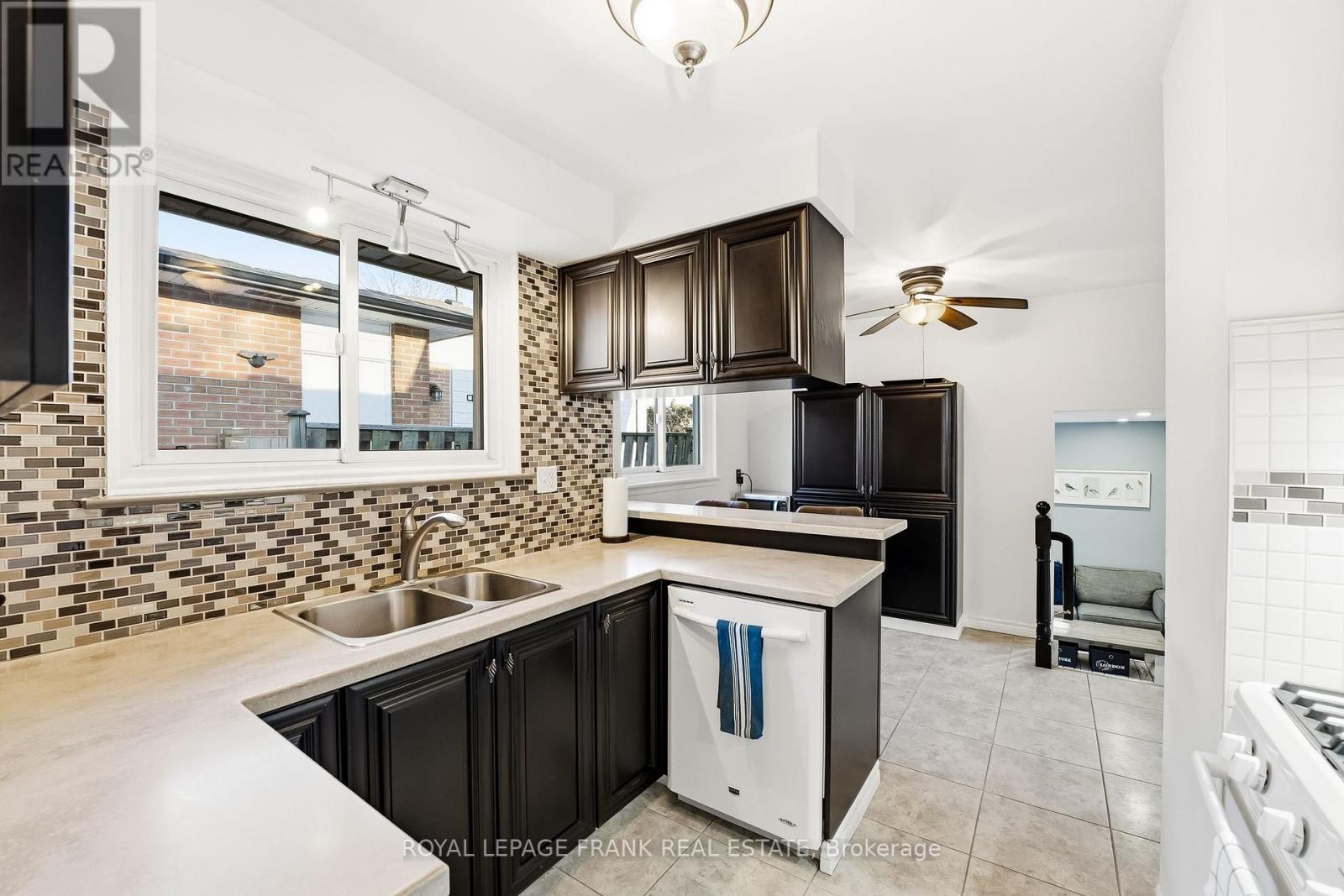 489 CRESTWOOD DRIVE, Oshawa (O'Neill), Ontario, L1G2R4 — Photo 15