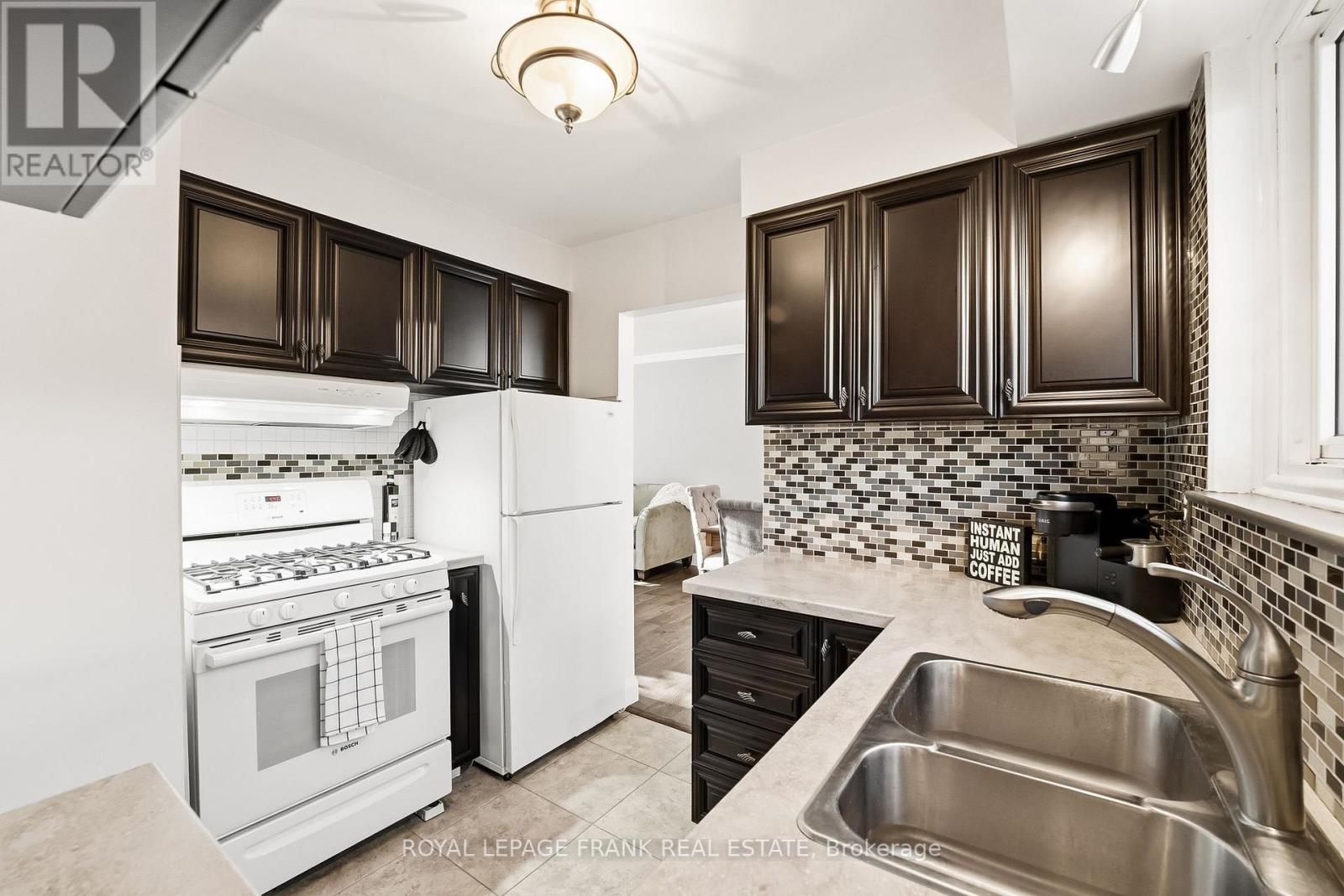 489 CRESTWOOD DRIVE, Oshawa (O'Neill), Ontario, L1G2R4 — Photo 17