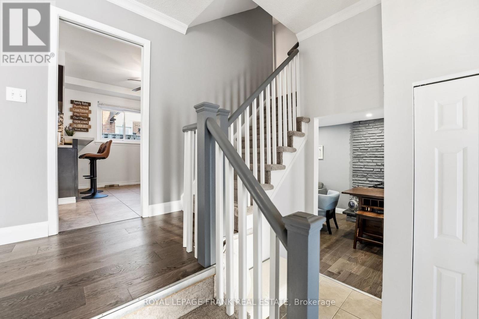 489 CRESTWOOD DRIVE, Oshawa (O'Neill), Ontario, L1G2R4 — Photo 5