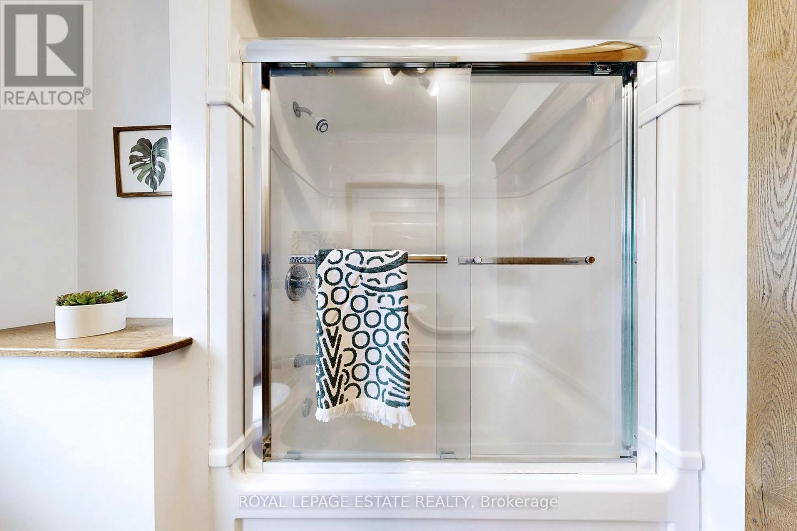 2 BECK AVENUE, Toronto (East End-Danforth), Ontario, M4C4L5 — Photo 23