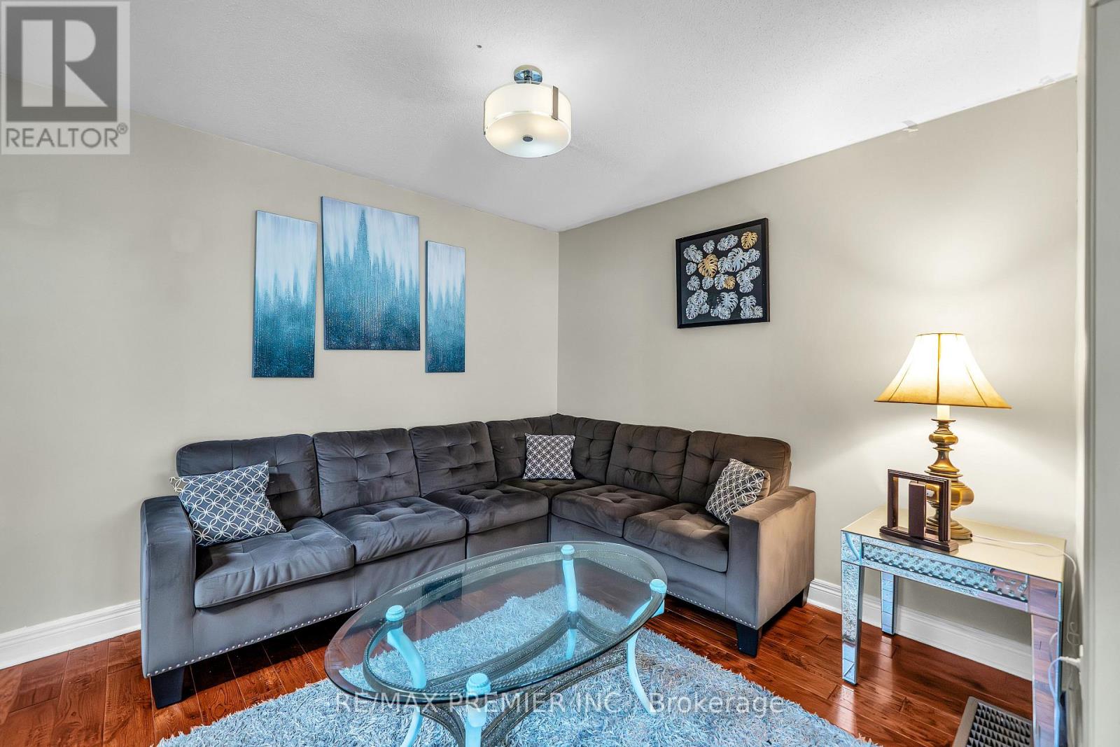 164 DEWELL CRESCENT, Clarington (Courtice), Ontario, L1E0B9 — Photo 6
