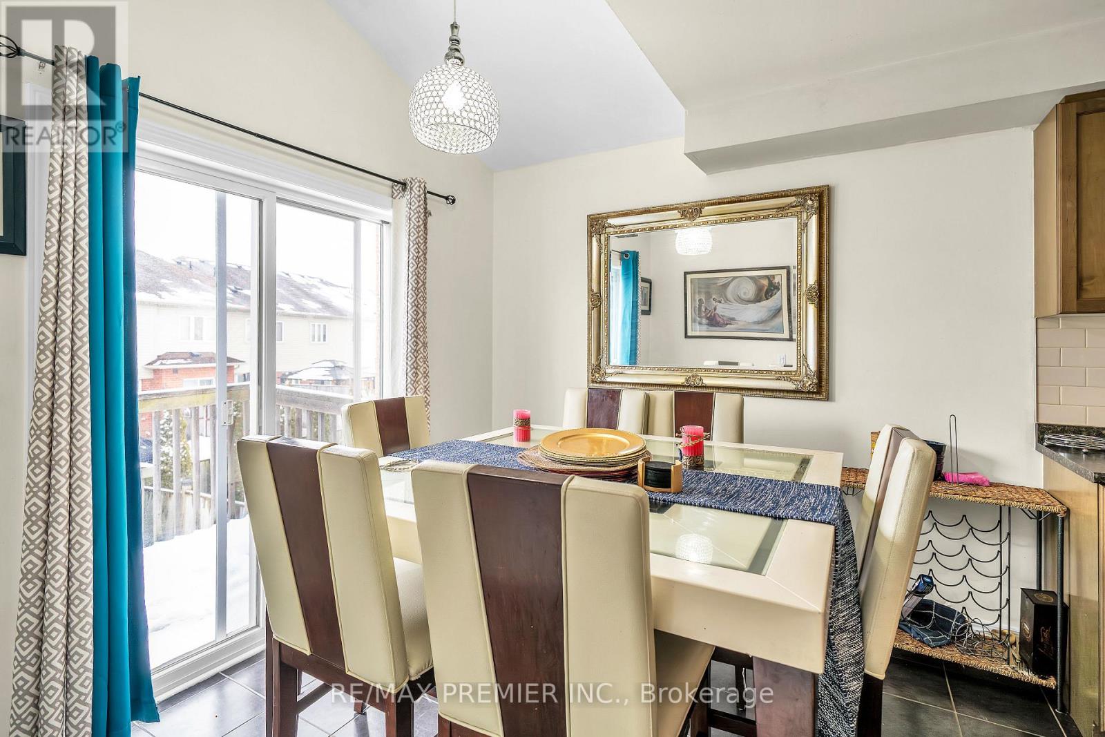 164 DEWELL CRESCENT, Clarington (Courtice), Ontario, L1E0B9 — Photo 7